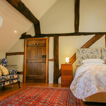Huntlands Farm Bed & Breakfast Бромярд Экстерьер фото